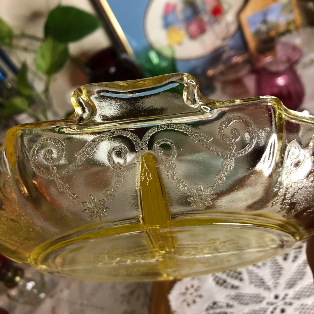 1930’s Lorain Indiana glass - Picture 6 of 9
